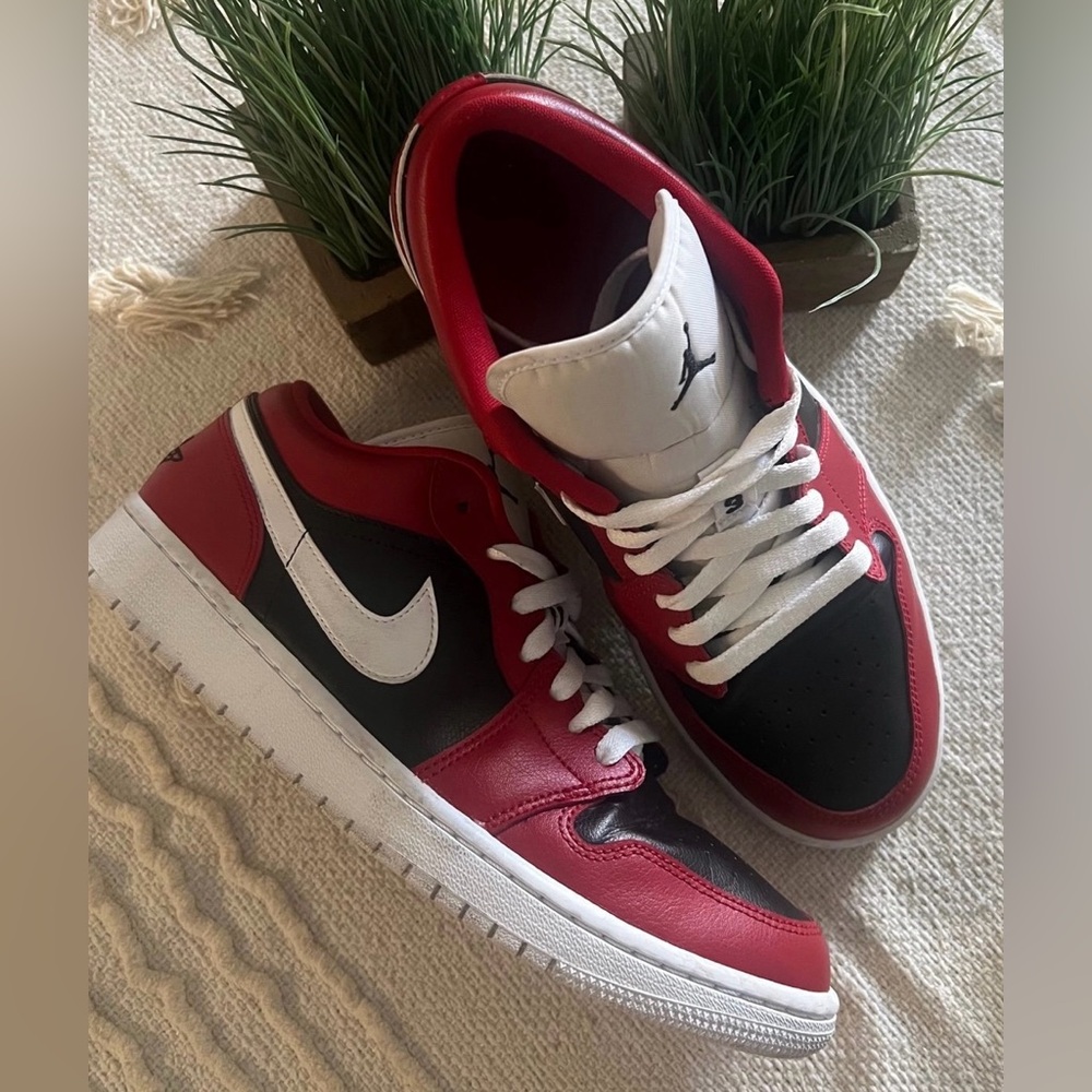 Nike Air jordan 1 Low Chicago Flip Gym Red Black White DCO774-603-Men’s 9.5